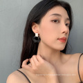 Shangjie Oem Aretes 925 Серебряные иглы уникальные модные украшения гипербола двойные цвета нерегулярные круглые серьги подвески